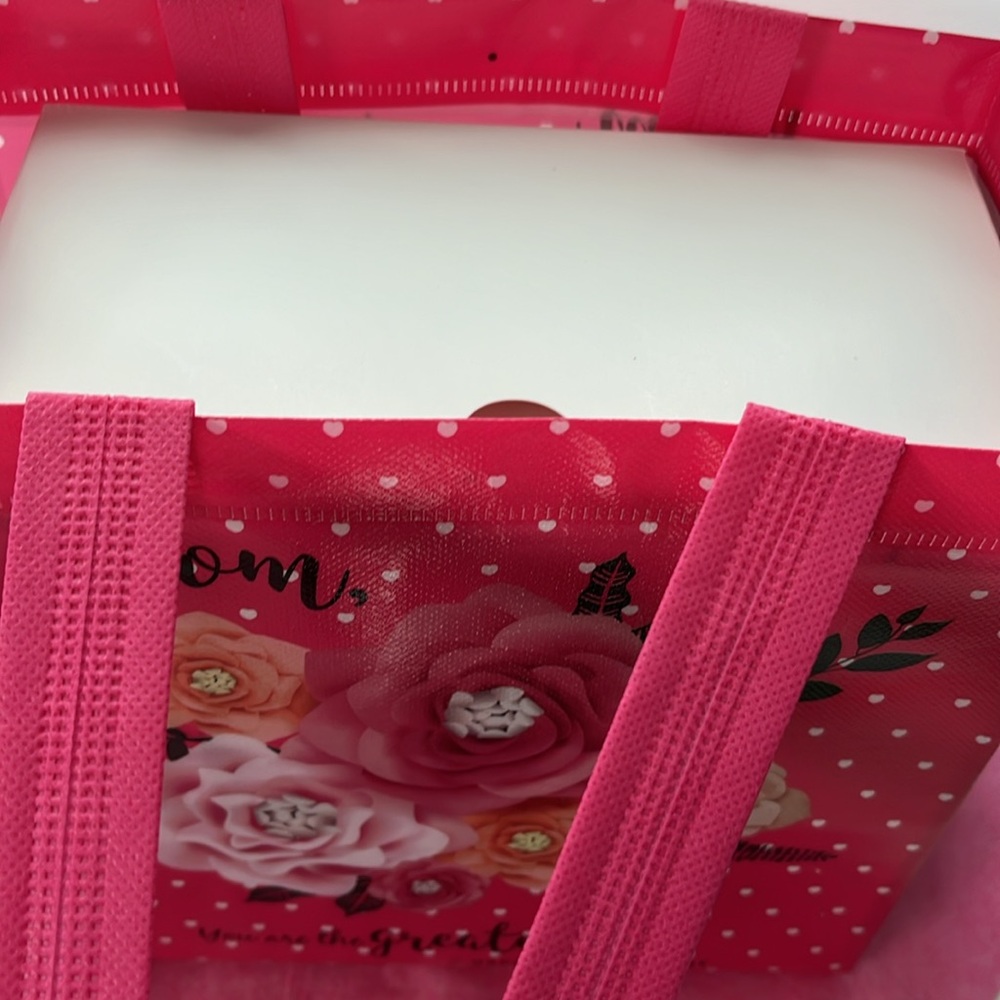 Beautiful Mother’s Spa Gift Set! - Picture 12 of 12